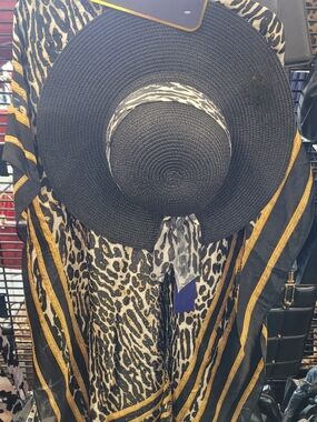 Adrienne Vittadini Black Wide-Brim Straw Hat with Animal-Print Scarf